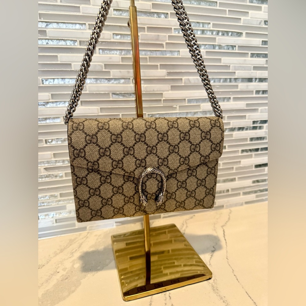Gucci Dionysus Wallet on Chain